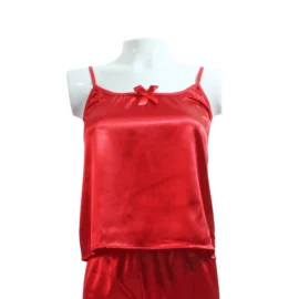 Conjunto de pijama con pantalón , cargaderas ajustables ,cintura con elastico , cuello en v , material en satín, confortable y traspirable.