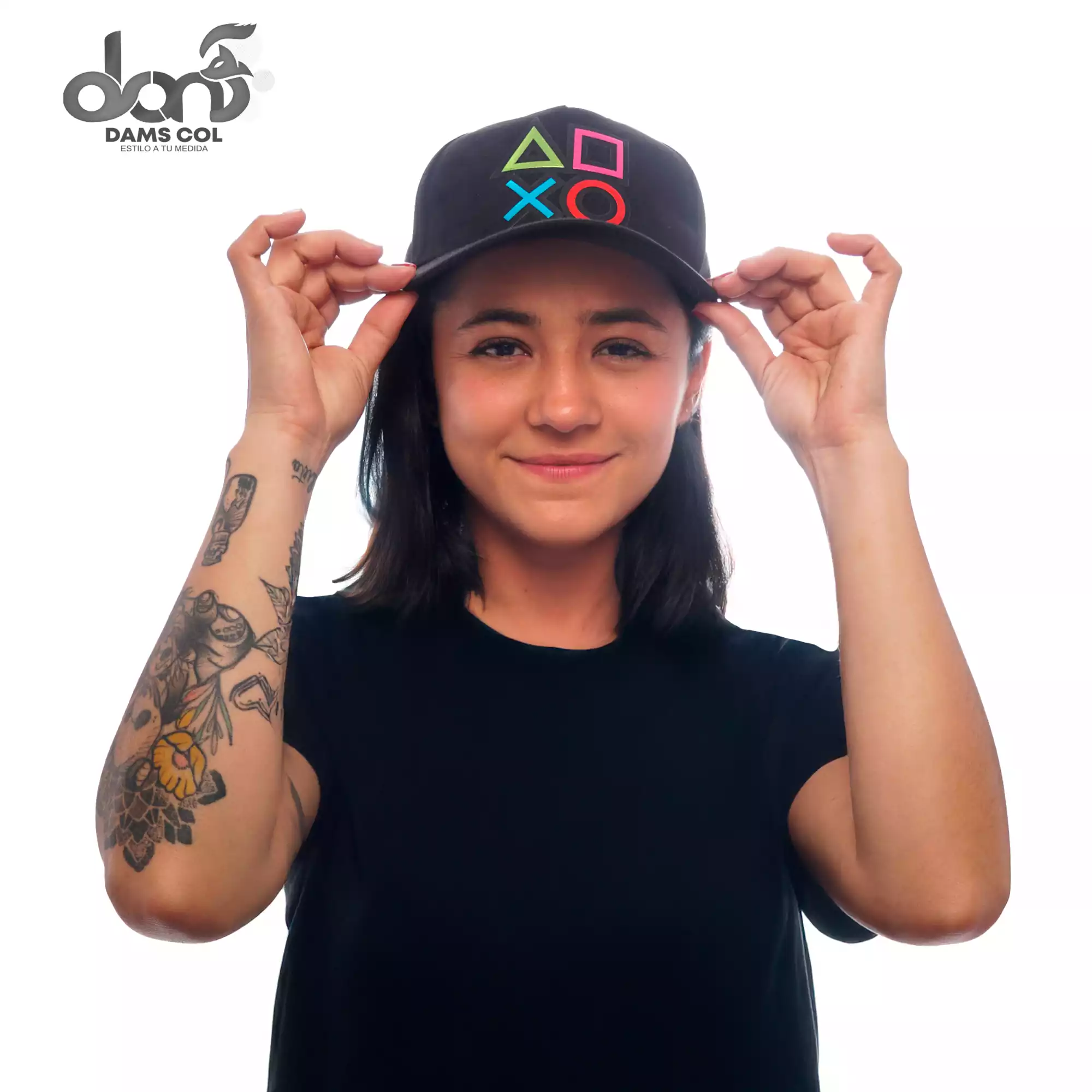 GORRA PLAY STATION CONTROL COLOR NEGRO