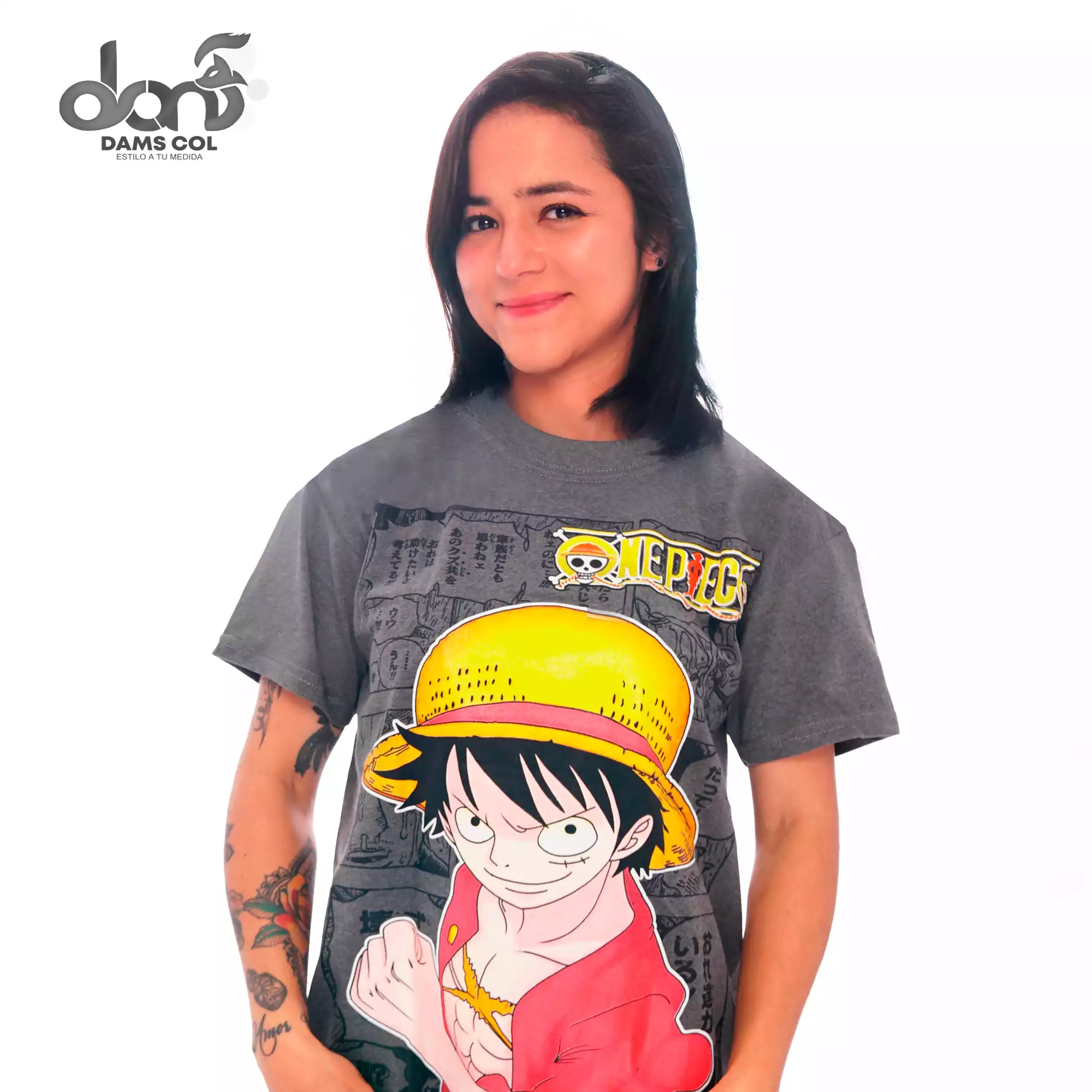 CAMISETA ONE PIECE  UNISEX COLOR GRIS DAMS COL